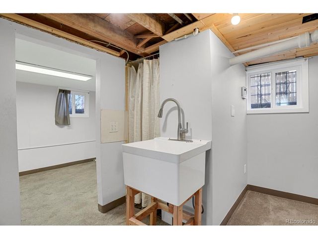 4580 S Logan St, Englewood, CO 80113