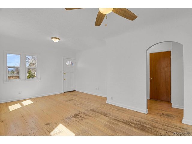 4580 S Logan St, Englewood, CO 80113