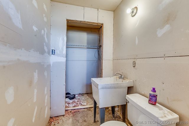 4418 Rock Creek Road S, Mcalester, OK 74501