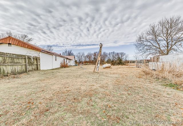 4418 Rock Creek Road S, Mcalester, OK 74501