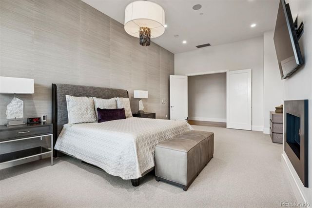 250 Columbine Street 703, Denver, CO 80206