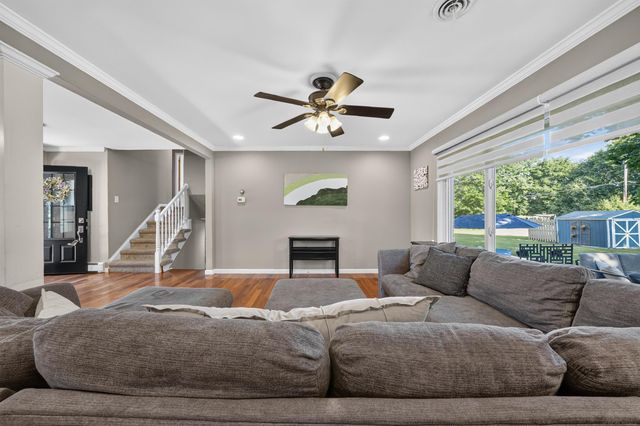 41306 Llewelyn Court, Northville, MI 48167