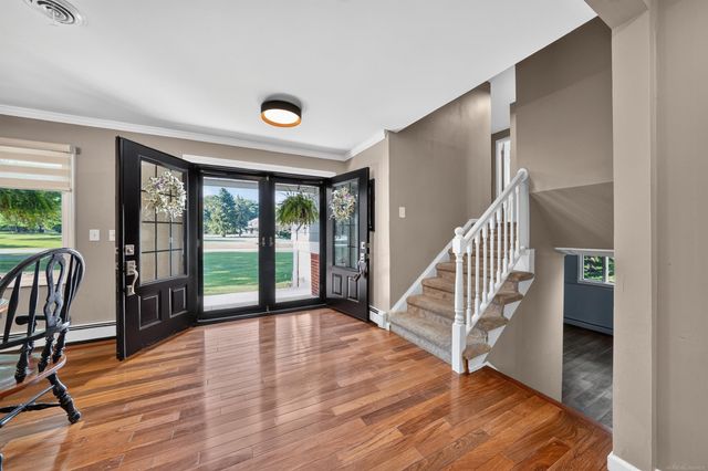 41306 Llewelyn Court, Northville, MI 48167