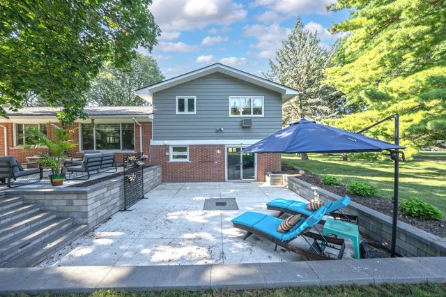 41306 Llewelyn Court, Northville, MI 48167