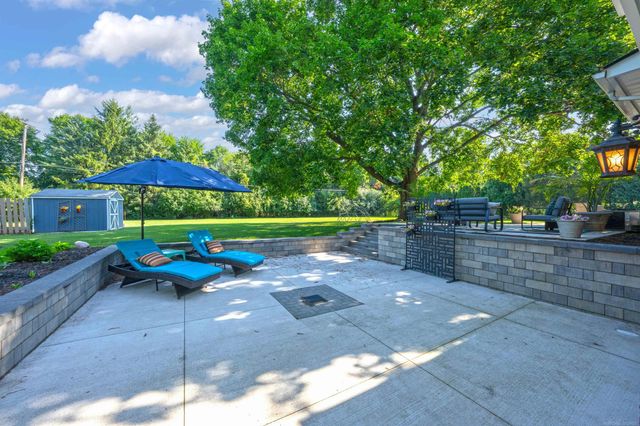 41306 Llewelyn Court, Northville, MI 48167
