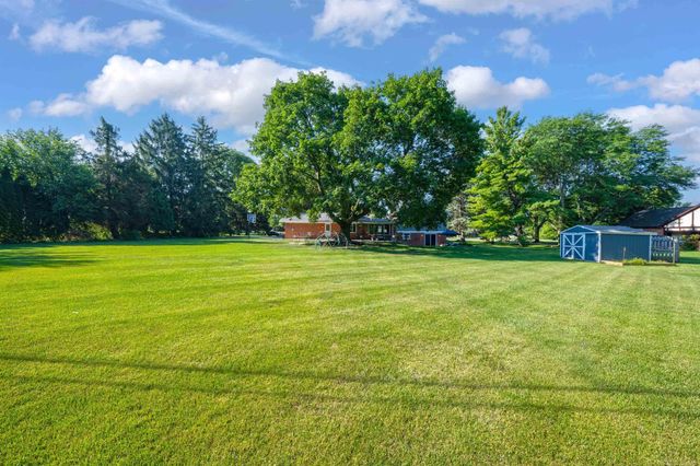 41306 Llewelyn Court, Northville, MI 48167