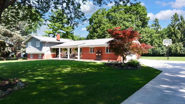 41306 Llewelyn Court, Northville, MI 48167