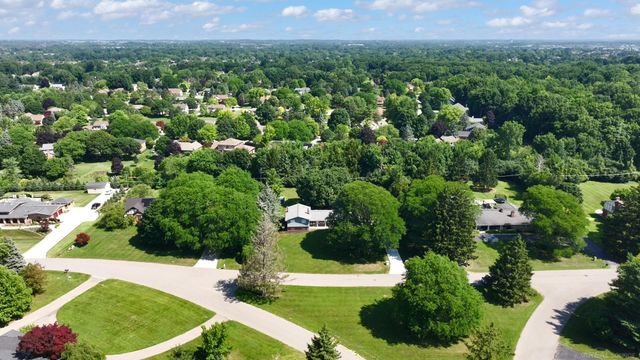 41306 Llewelyn Court, Northville, MI 48167