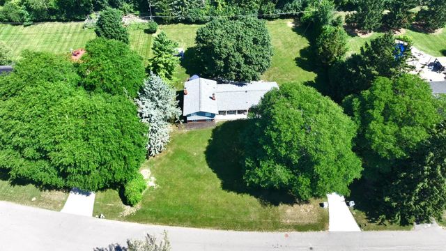 41306 Llewelyn Court, Northville, MI 48167