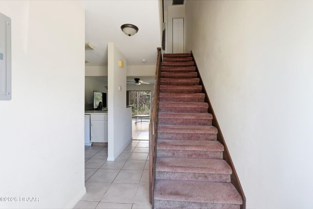 175 Yorktowne Dr Apt 21, Daytona Beach, FL 32119