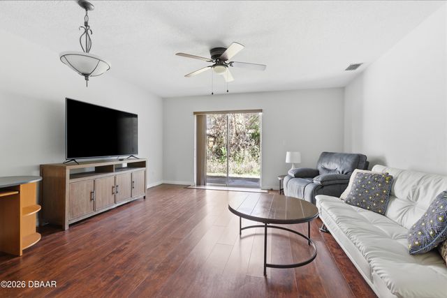 175 Yorktowne Dr Apt 21, Daytona Beach, FL 32119