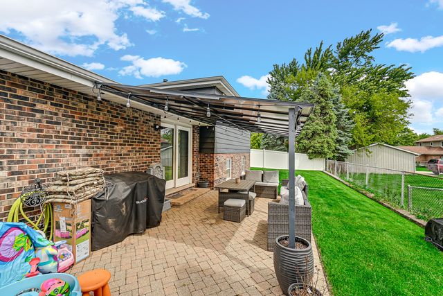 13109 Linder Avenue, Crestwood, IL 60418
