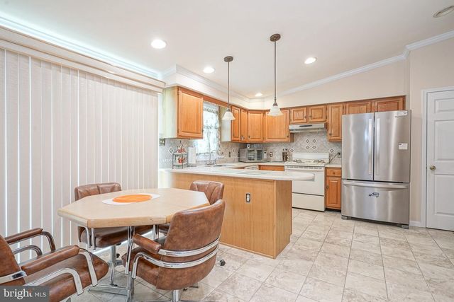 139 STURBRIDGE DR, Sicklerville, NJ 08081