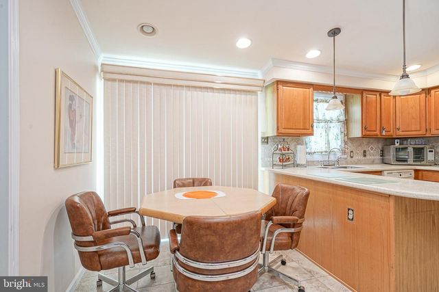 139 STURBRIDGE DR, Sicklerville, NJ 08081