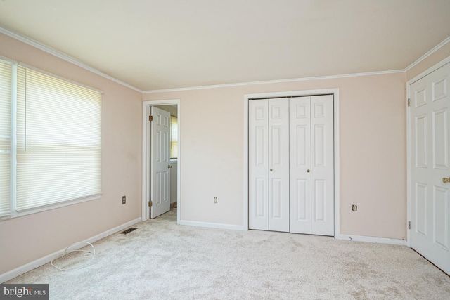 139 STURBRIDGE DR, Sicklerville, NJ 08081