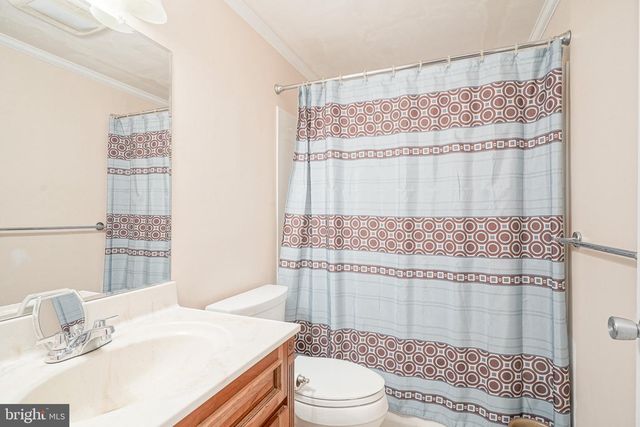 139 STURBRIDGE DR, Sicklerville, NJ 08081