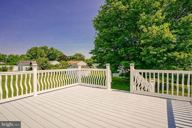 139 STURBRIDGE DR, Sicklerville, NJ 08081