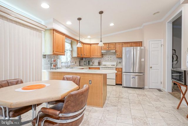 139 STURBRIDGE DR, Sicklerville, NJ 08081