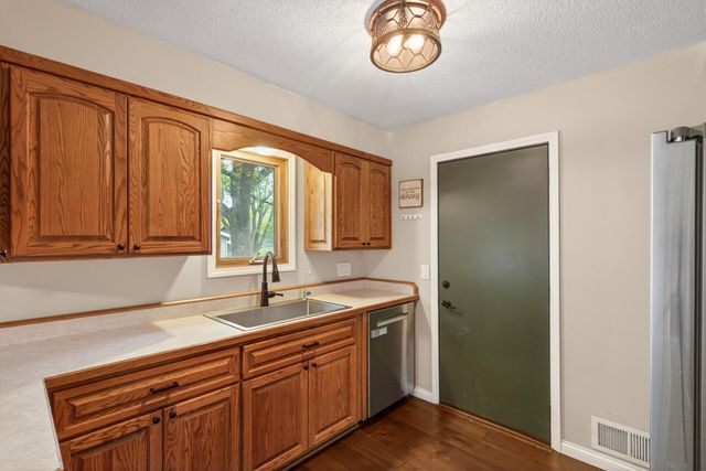 14735 91st Place N, Maple Grove, MN 55369