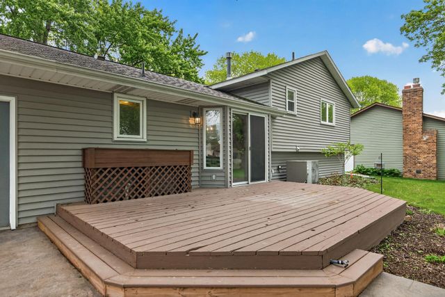 14735 91st Place N, Maple Grove, MN 55369