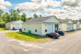 129 Isinglass Circle # 19, Barrington, NH 03825