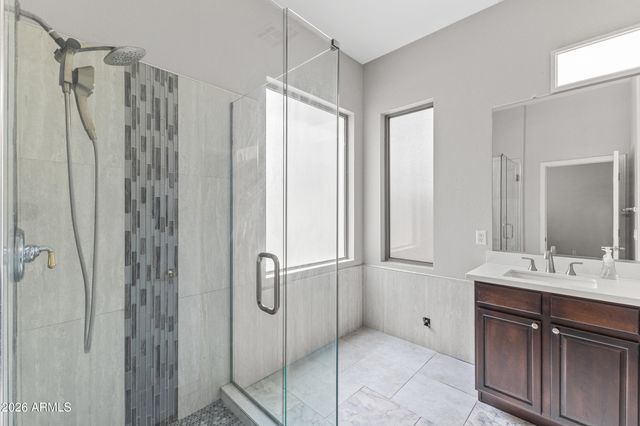 5409 W HARTFORD Avenue, Glendale, AZ 85308