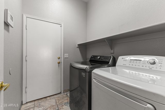 5409 W HARTFORD Avenue, Glendale, AZ 85308