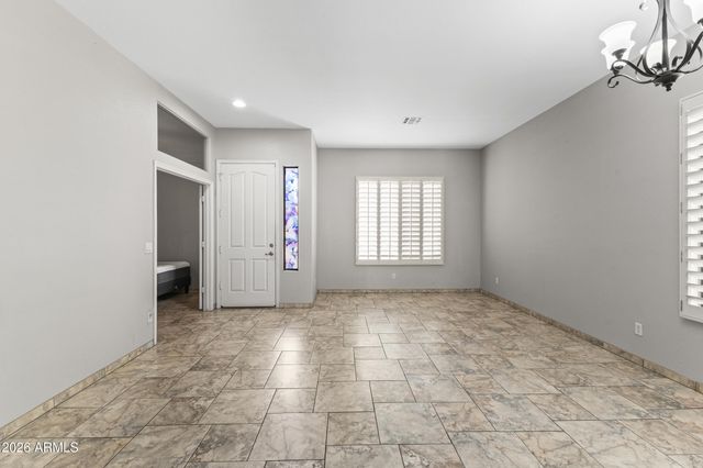 5409 W HARTFORD Avenue, Glendale, AZ 85308