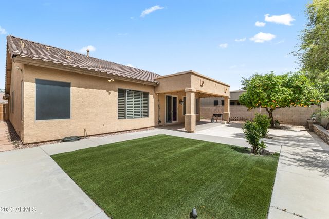 5409 W HARTFORD Avenue, Glendale, AZ 85308