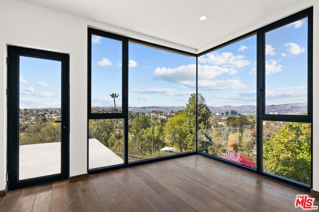 4671 Bedel Street, Woodland Hills, CA 91364