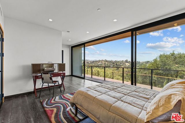 4671 Bedel Street, Woodland Hills, CA 91364