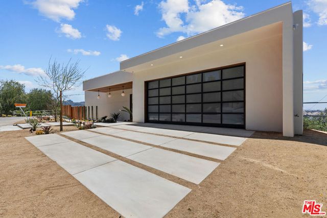 4671 Bedel Street, Woodland Hills, CA 91364