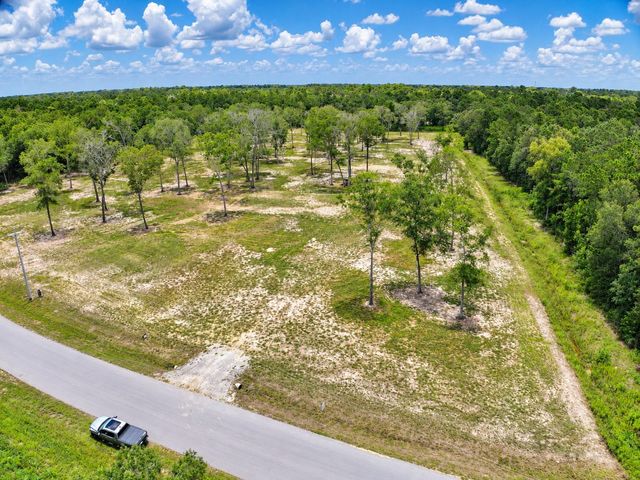 1500 County Road 632, Dayton, TX 77535