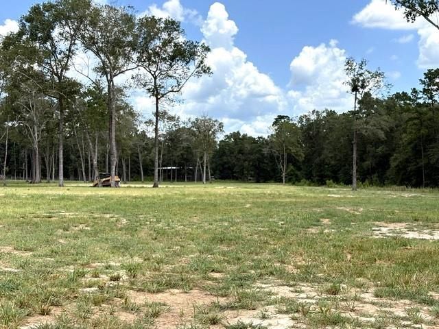1500 County Road 632, Dayton, TX 77535