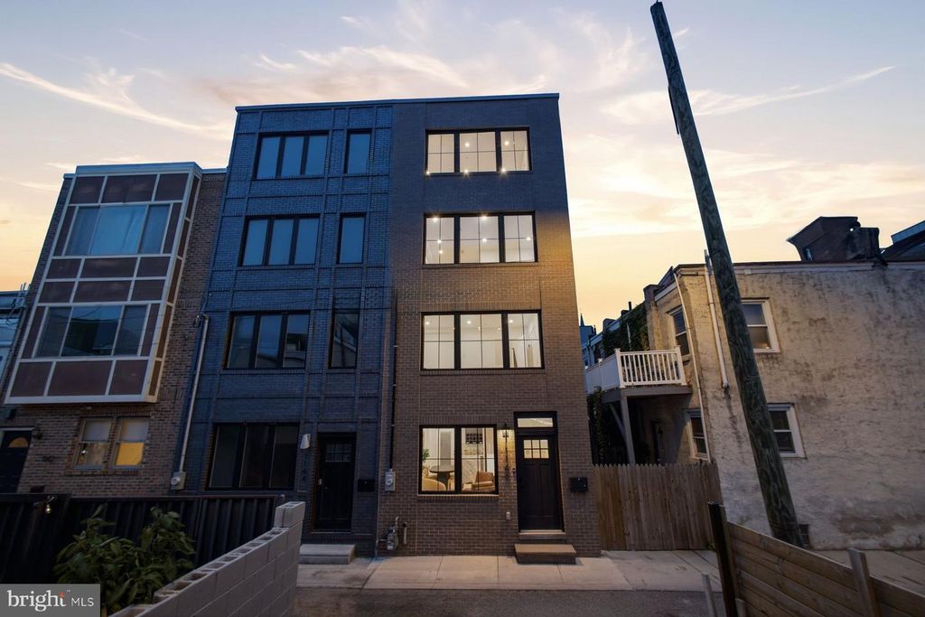 1146 N GALLOWAY ST, PHILADELPHIA, PA 19123 — photo 2