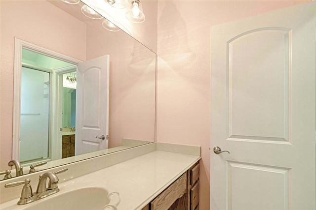 415 Breezeway Court, Cedar Hill, TX 75104