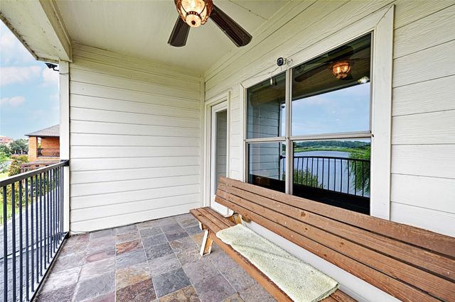 415 Breezeway Court, Cedar Hill, TX 75104