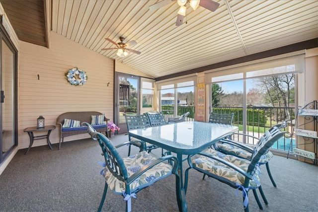 6 Christopher Drive, Johnston, RI 02919