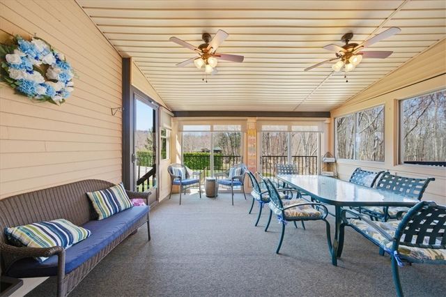 6 Christopher Drive, Johnston, RI 02919