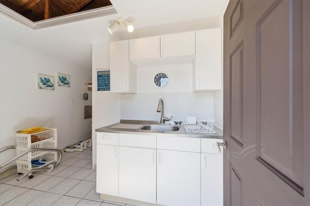 6 Christopher Drive, Johnston, RI 02919