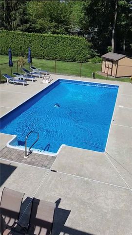 6 Christopher Drive, Johnston, RI 02919