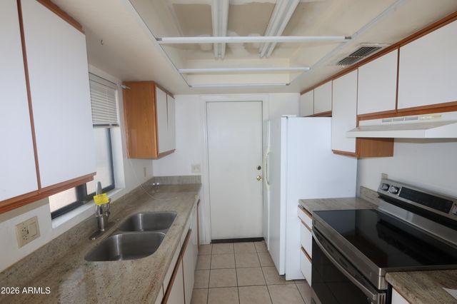 15843 N 26TH Avenue, Phoenix, AZ 85023