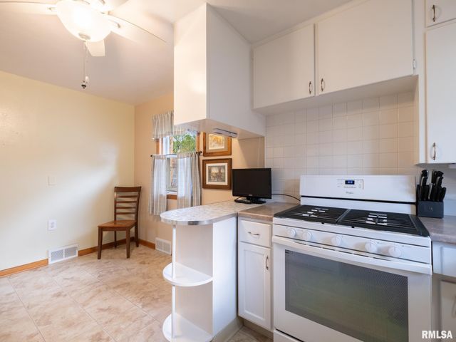 1506 ANNA Road, Pekin, IL 61554