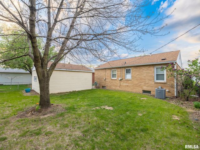 1506 ANNA Road, Pekin, IL 61554