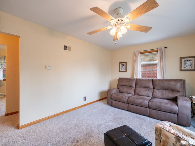 1506 ANNA Road, Pekin, IL 61554