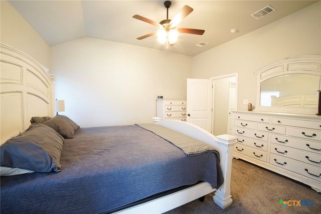 708 Holstein Drive, Belton, TX 76513