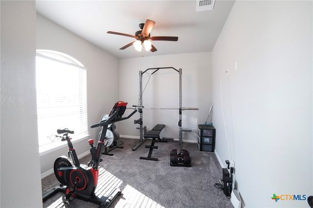 708 Holstein Drive, Belton, TX 76513
