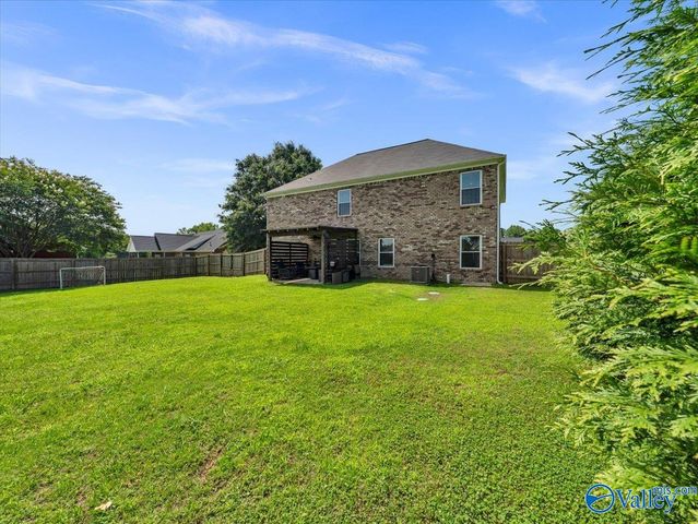 172 Executive Drive, Arab, AL 35016