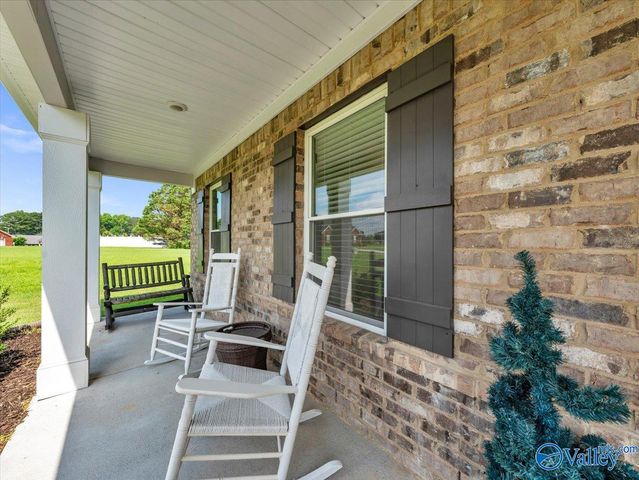 172 Executive Drive, Arab, AL 35016