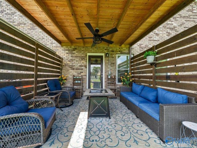 172 Executive Drive, Arab, AL 35016